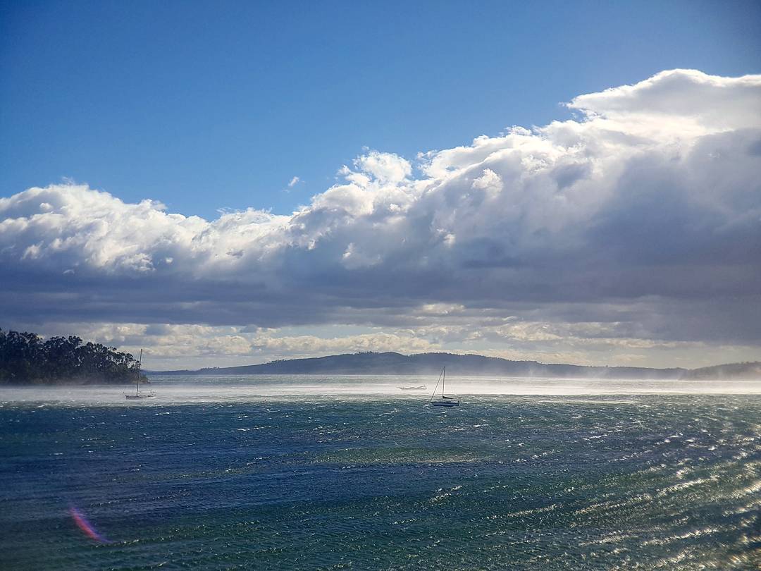 Wild and windy down here today folks! Take care out there on the roads ?: @sandy_mckay92 #peppermintbay #woodbridge #tasmania #wild #windy #weather #trysailingthat