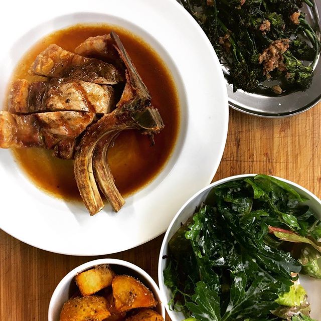 We have some great things coming from the garden at the moment and we’re dishing up some pork from the north of the state. Fried potatoes, sprouting broccoli, leafy business. #kitchengarden #woodgrilledporkchop #friedpotato #lightlysmokedmeat #feedfor2
