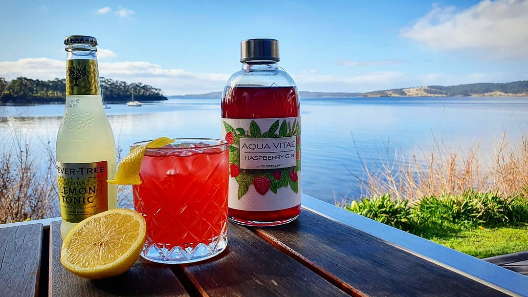 This Gin and Tonic combo is proving to be a favourite. Using @7kdistillery raspberry gin and Fever Tree Sicilian Lemon Tonic. #gin #ginandtonic #7kdistillery #raspberrygin #peppermintbay #tasmania #drinklocal ?: @sandy_photography